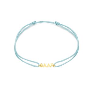 Deze armband van Minioro is gemaakt van 14 karaats goud. Dit item heeft een bedel waar je een initiaal, symbool of naam aan kan hangen. Zo heb je echt een persoonlijk en uniek sieraad.