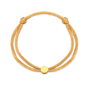 Deze armband van Minioro is gemaakt van 14 karaats goud. De sieraden kunnen worden afgewerkt met prachtige diamanten maar ook met moedermelk of as. Zo heb je echt een uniek en persoonlijk sieraad.